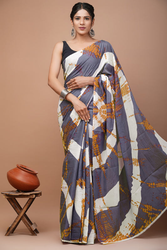 Printed Mulmul Cotton Saree With Pom Pom Lace