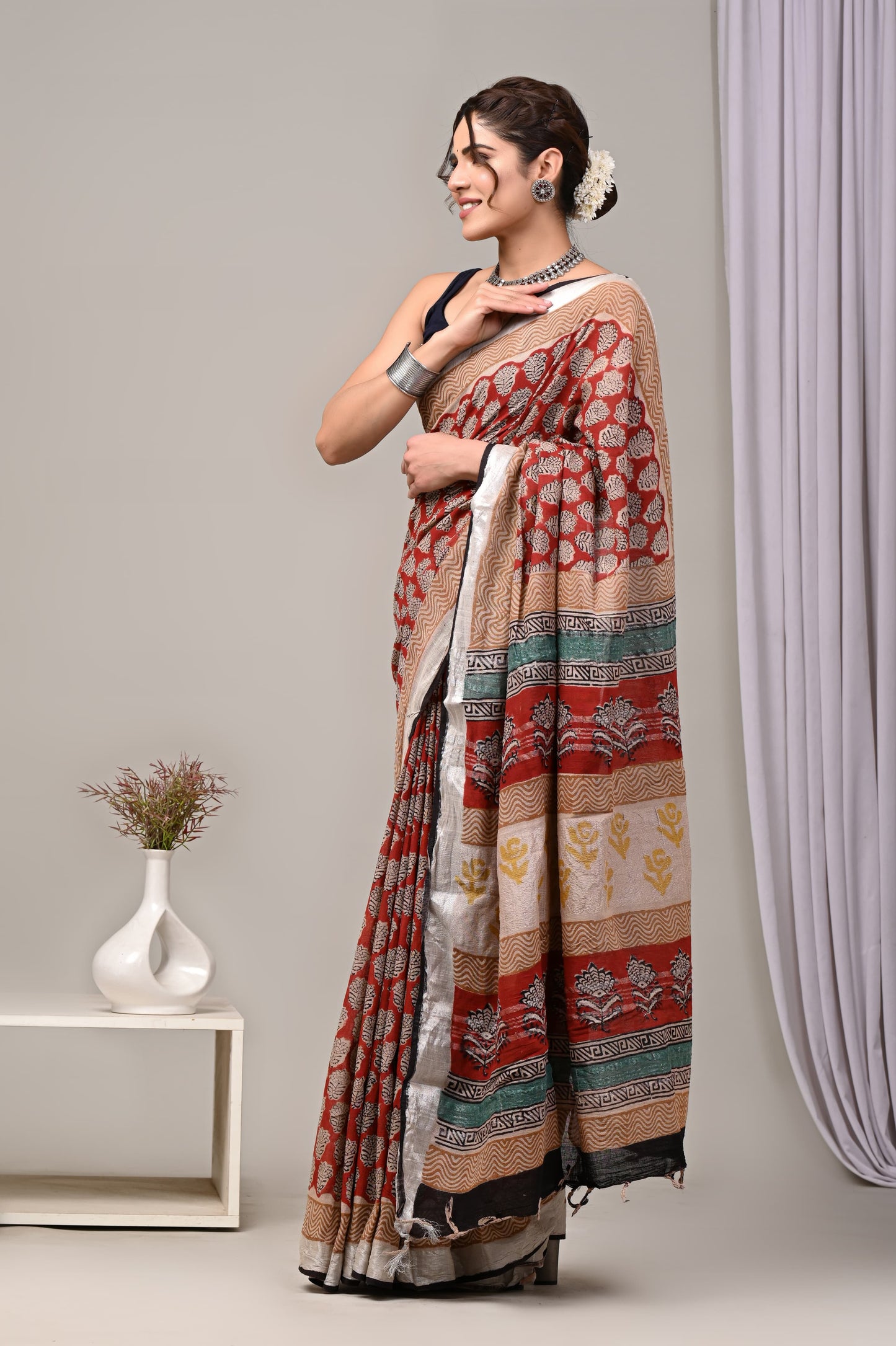 Hand Block printed Linen Saree with Blouse