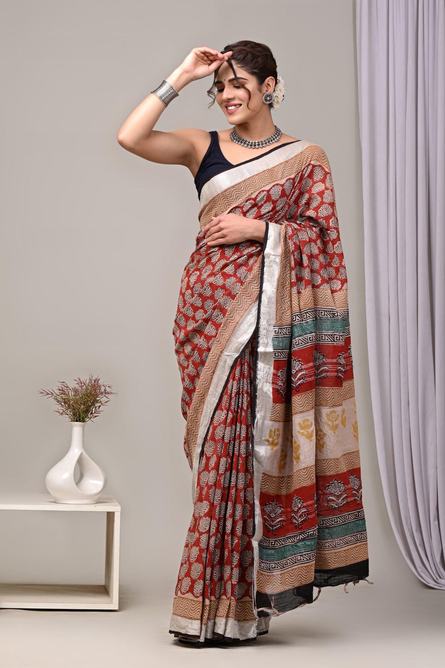 Hand Block printed Linen Saree with Blouse