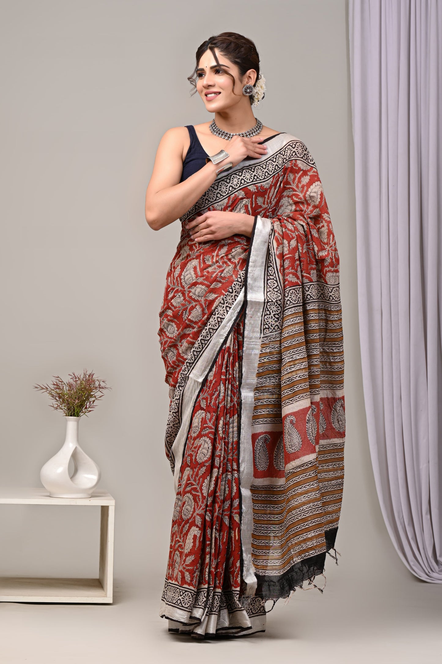 Hand Block printed Linen Saree with Blouse