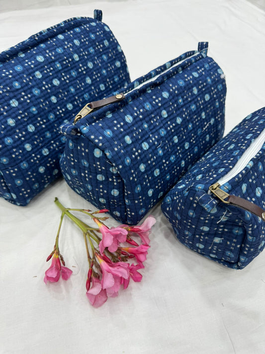 Toiletry bag kit of 3 bags