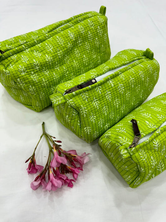 Toiletry bag kit of 3 bags