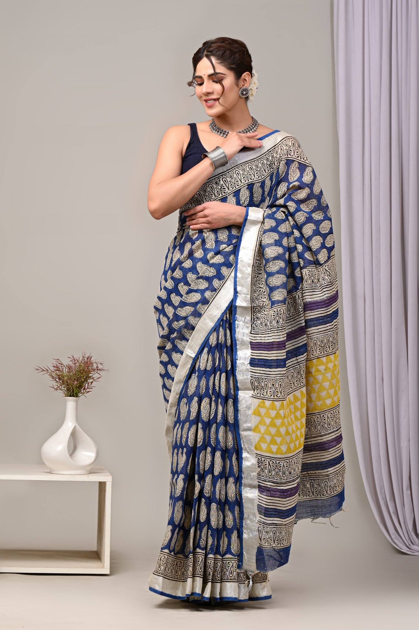 Hand Block printed Linen Saree with Blouse