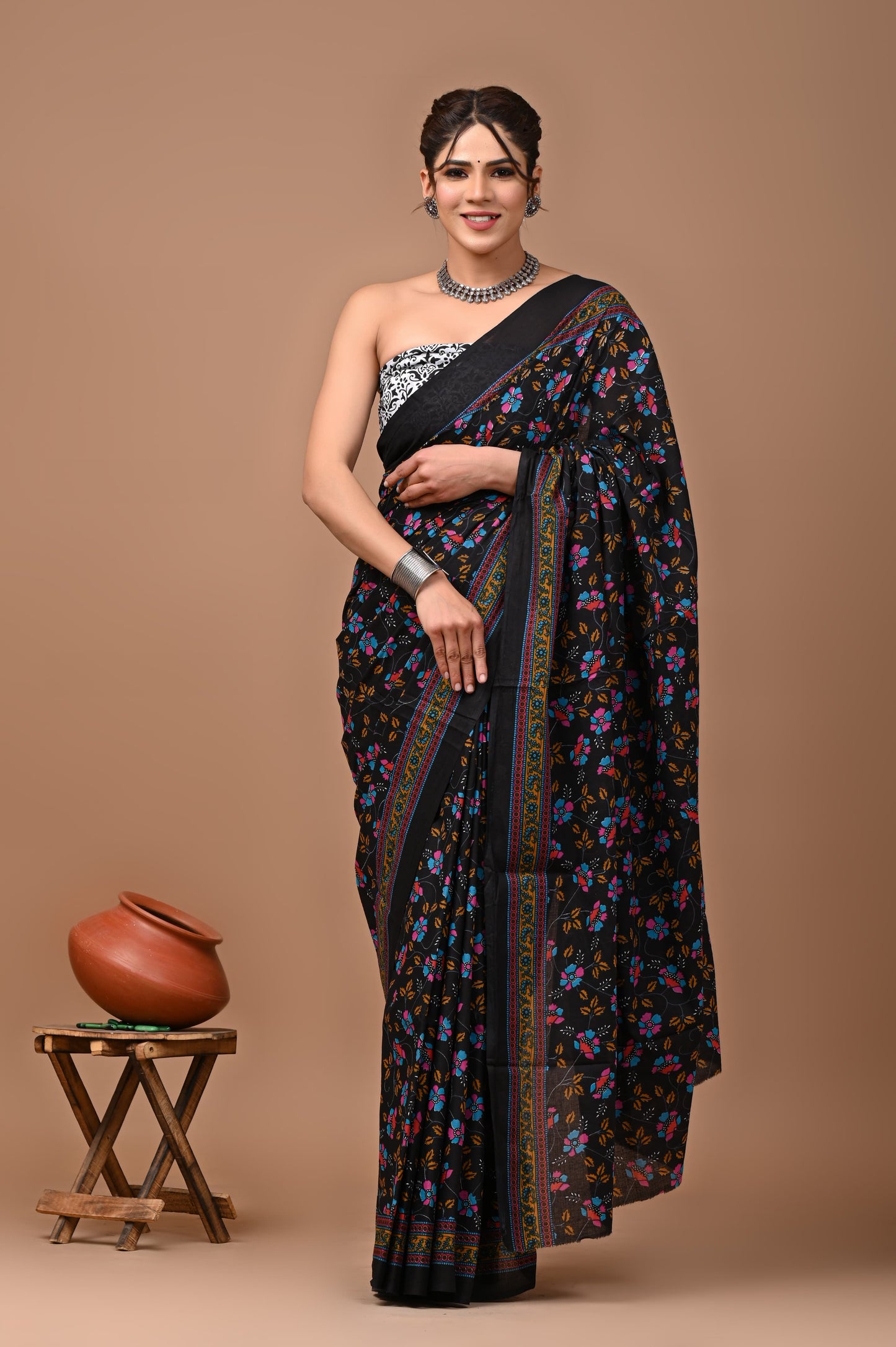 Printed Mulmul Cotton Saree With Pom Pom Lace