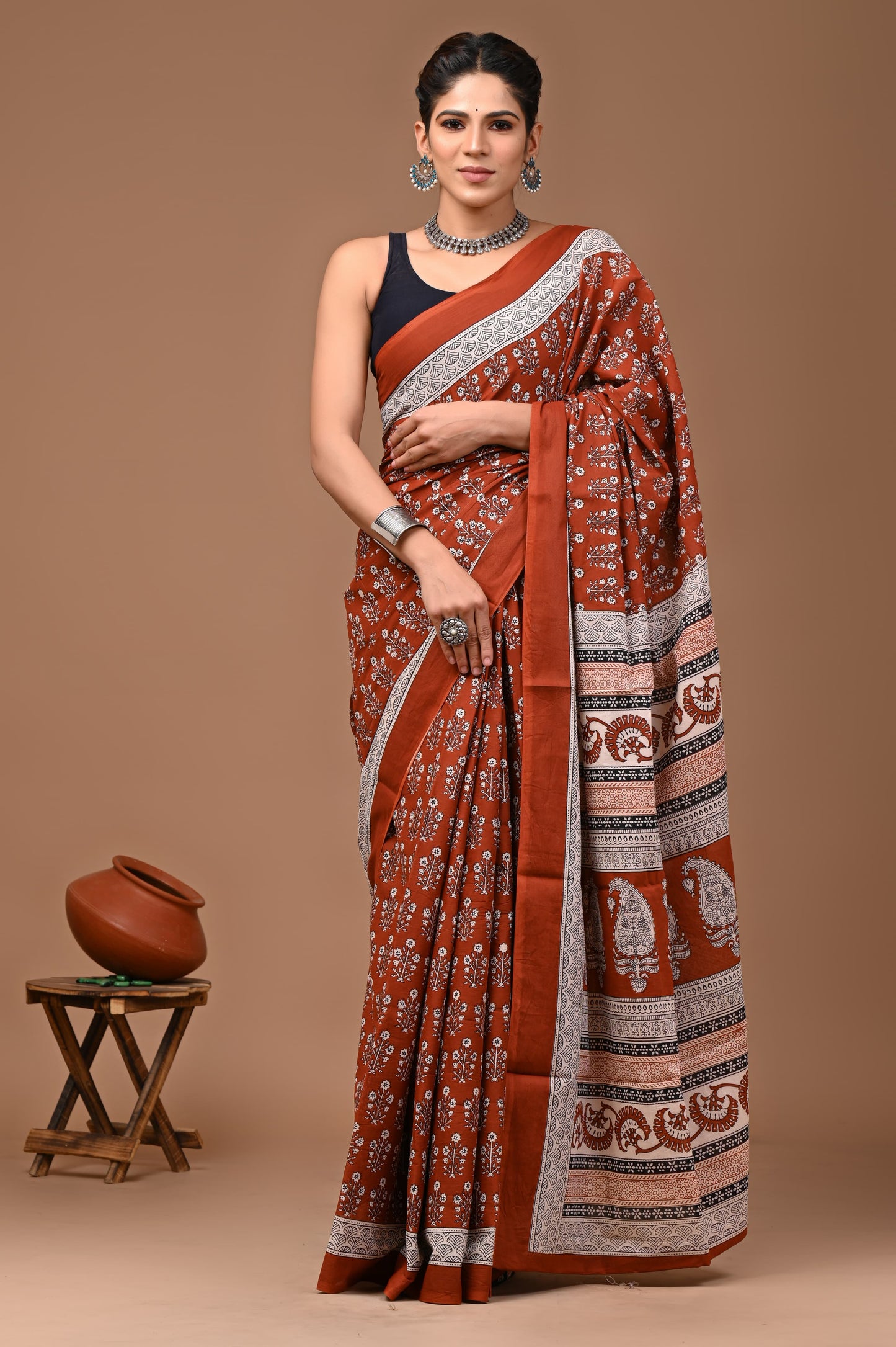 Printed Mulmul Cotton Saree With Pom Pom Lace