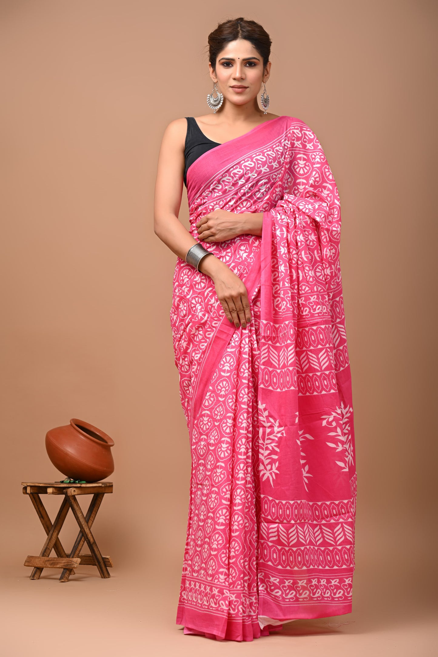 Printed Mulmul Cotton Saree With Pom Pom Lace