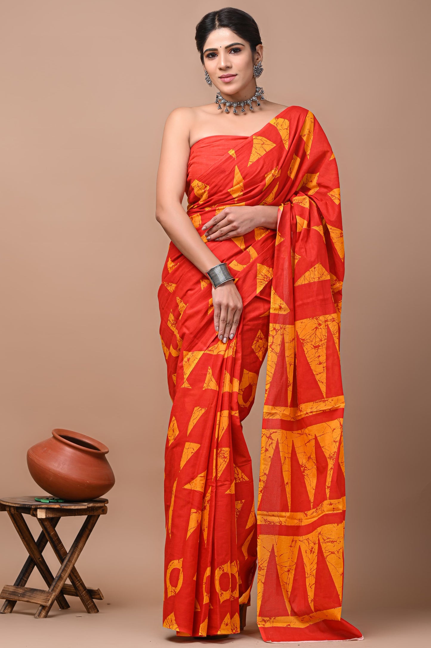 Printed Mulmul Cotton Saree With Pom Pom Lace