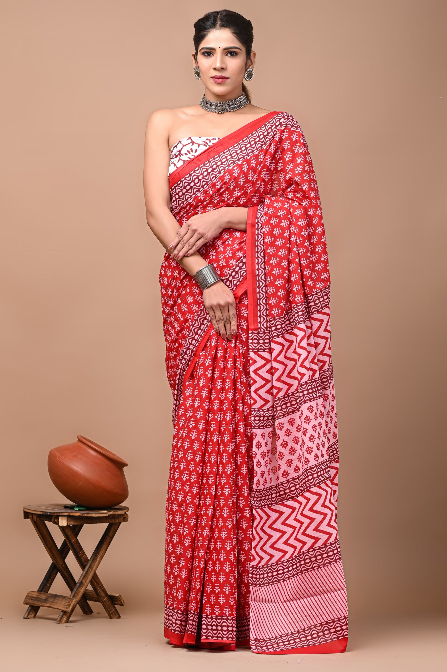 Printed Mulmul Cotton Saree With Pom Pom Lace