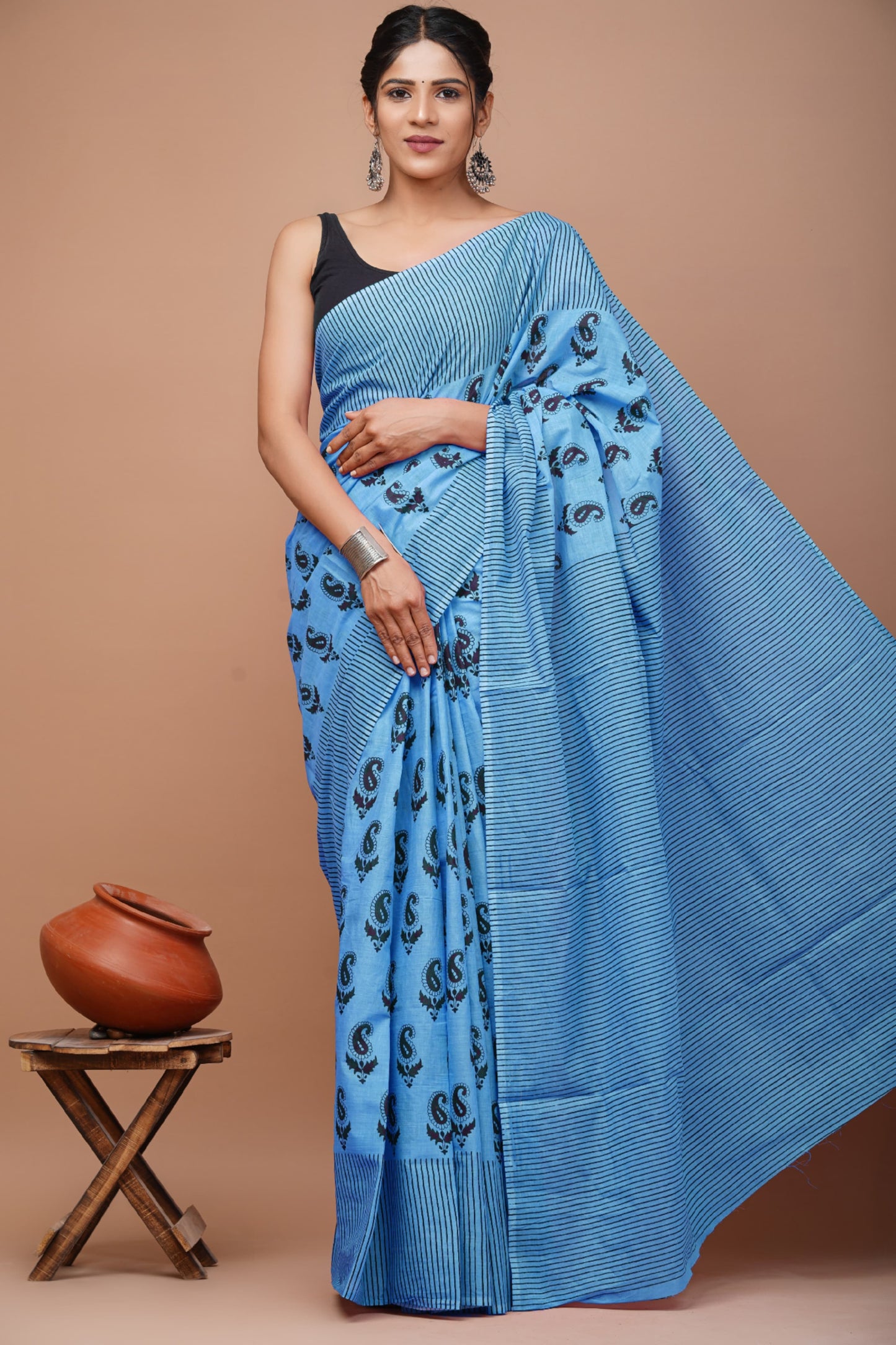 Printed Mulmul Cotton Saree With Pom Pom Lace