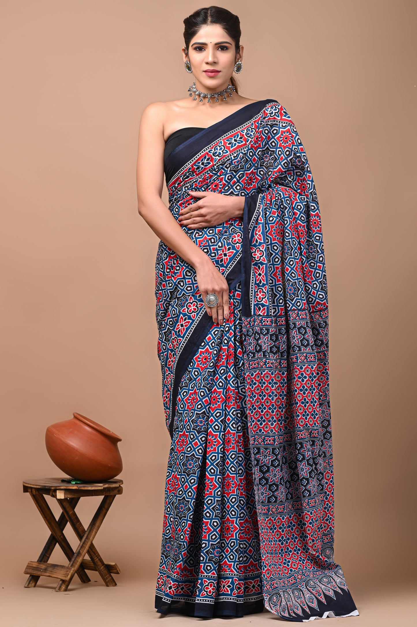 Printed Mulmul Cotton Saree With Pom Pom Lace